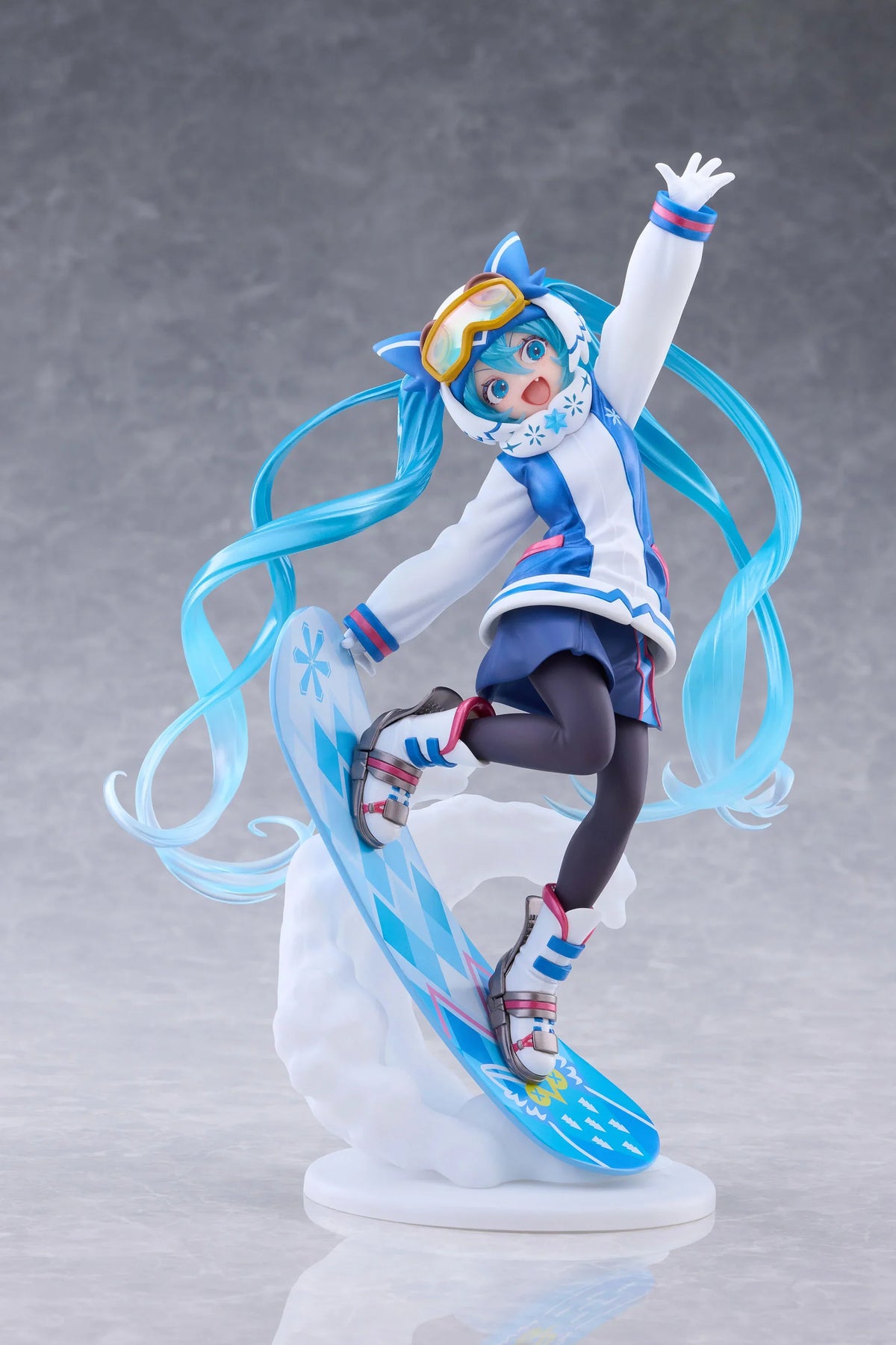 Taito Hatsune Miku Figure Snow Miku All Stars 2016 Purple 21 cm