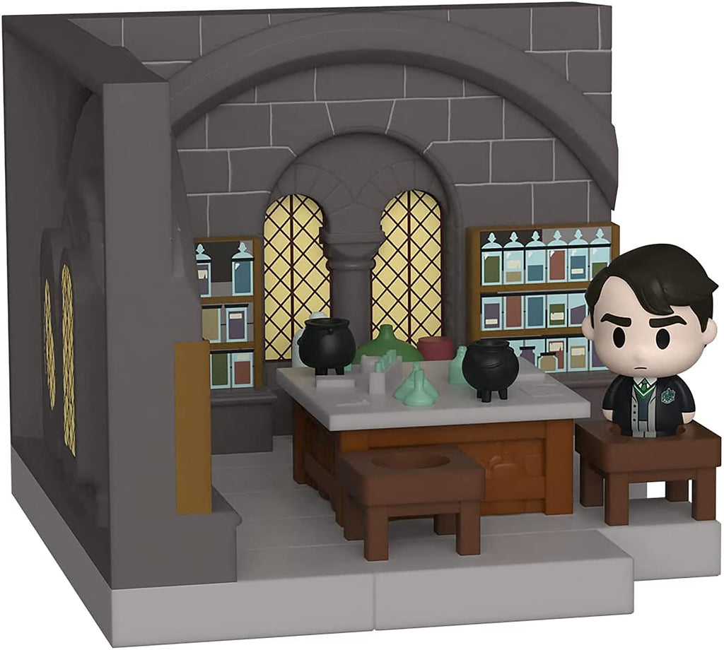 Harry Potter Funko Mini Moments Figure Diorama | Tom Riddle Chase