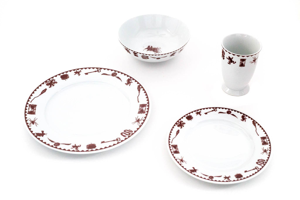Harry Potter Creatures & Icons Dinnerware Sets | 4-Piece Ceramic Dinner Set
