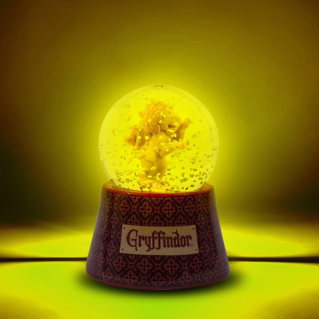 Harry Potter House Gryffindor 3-Inch Mini Light-Up Snow Globe