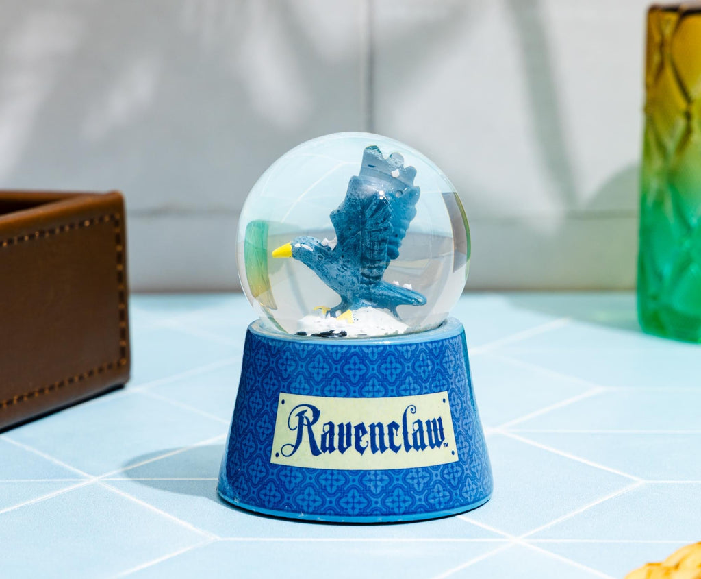 Harry Potter House Ravenclaw 3-Inch Mini Light-Up Snow Globe