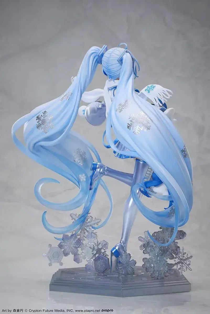 DesignCOCO Hatsune Miku Snow Miku Display Figure 1:7 Scale PVC