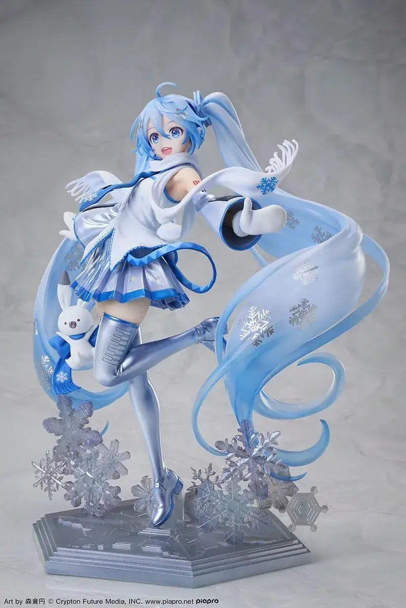 DesignCOCO Hatsune Miku Snow Miku Display Figure 1:7 Scale PVC