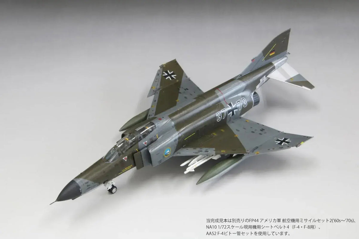 FineMolds 1:72 German F4F Molders Jet Fighter Scale Model Kit
