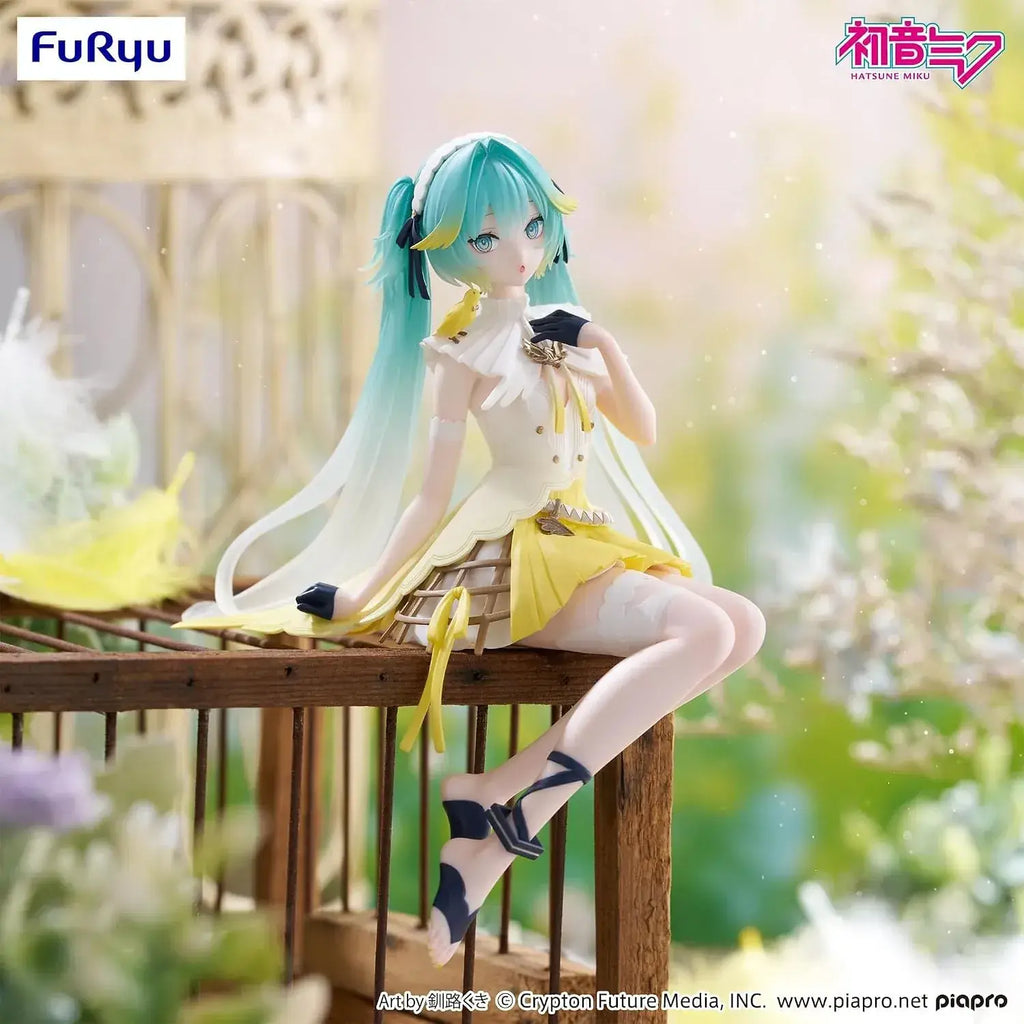 FuRyu Hatsune Miku Noodle Stopper Figure: Canary Bird Version