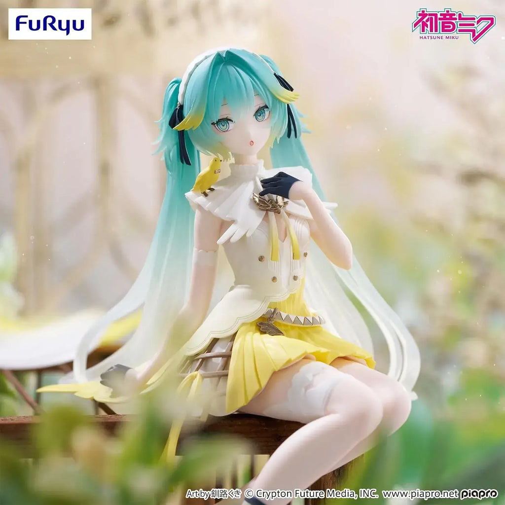 FuRyu Hatsune Miku Noodle Stopper Figure: Canary Bird Version