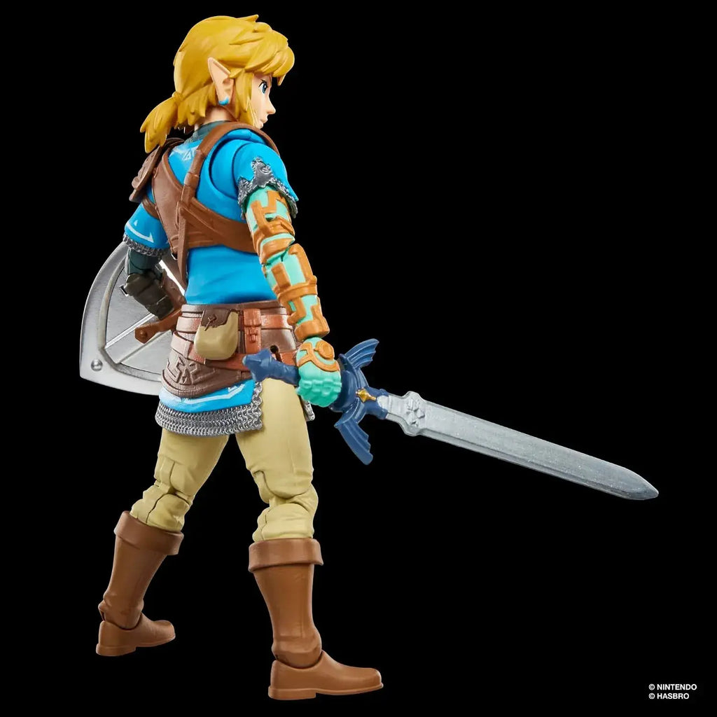 Hasbro The Legend Zelda Link Premium Hero Figure 6-Inch 20+ Parts