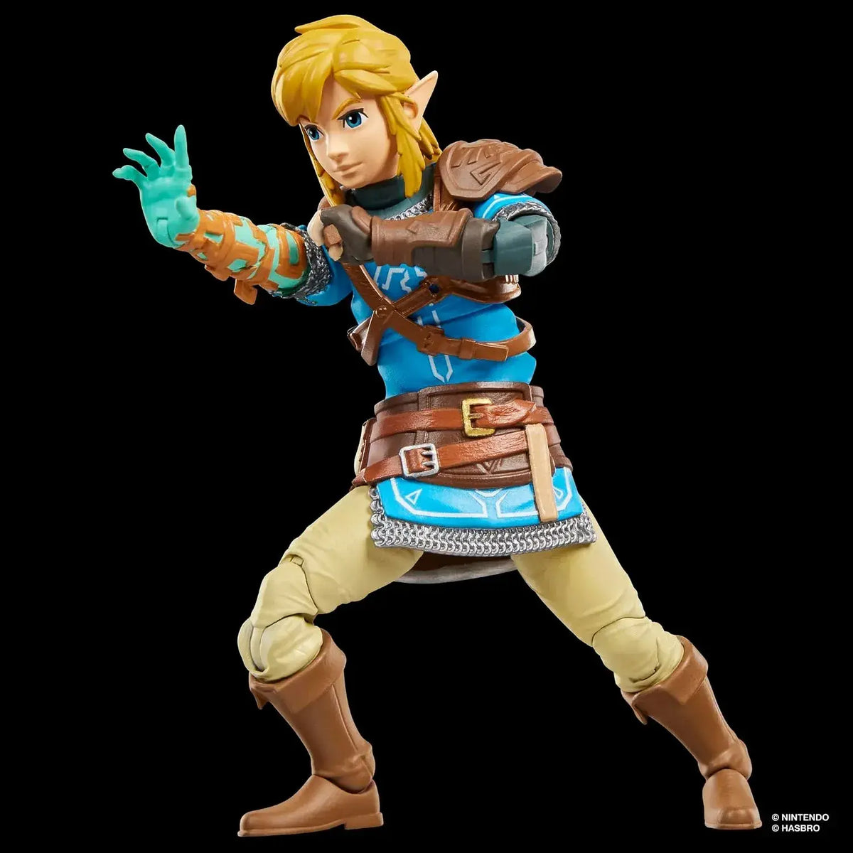 Hasbro The Legend Zelda Link Premium Hero Figure 6-Inch 20+ Parts