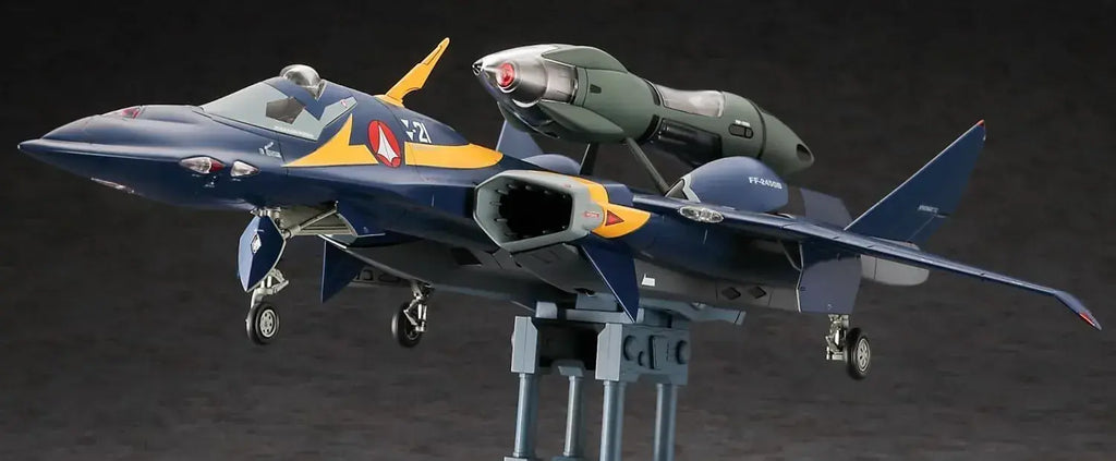 Hasegawa Macross Plus YF-21 Fast Pack Booster 1/72 Plastic Model