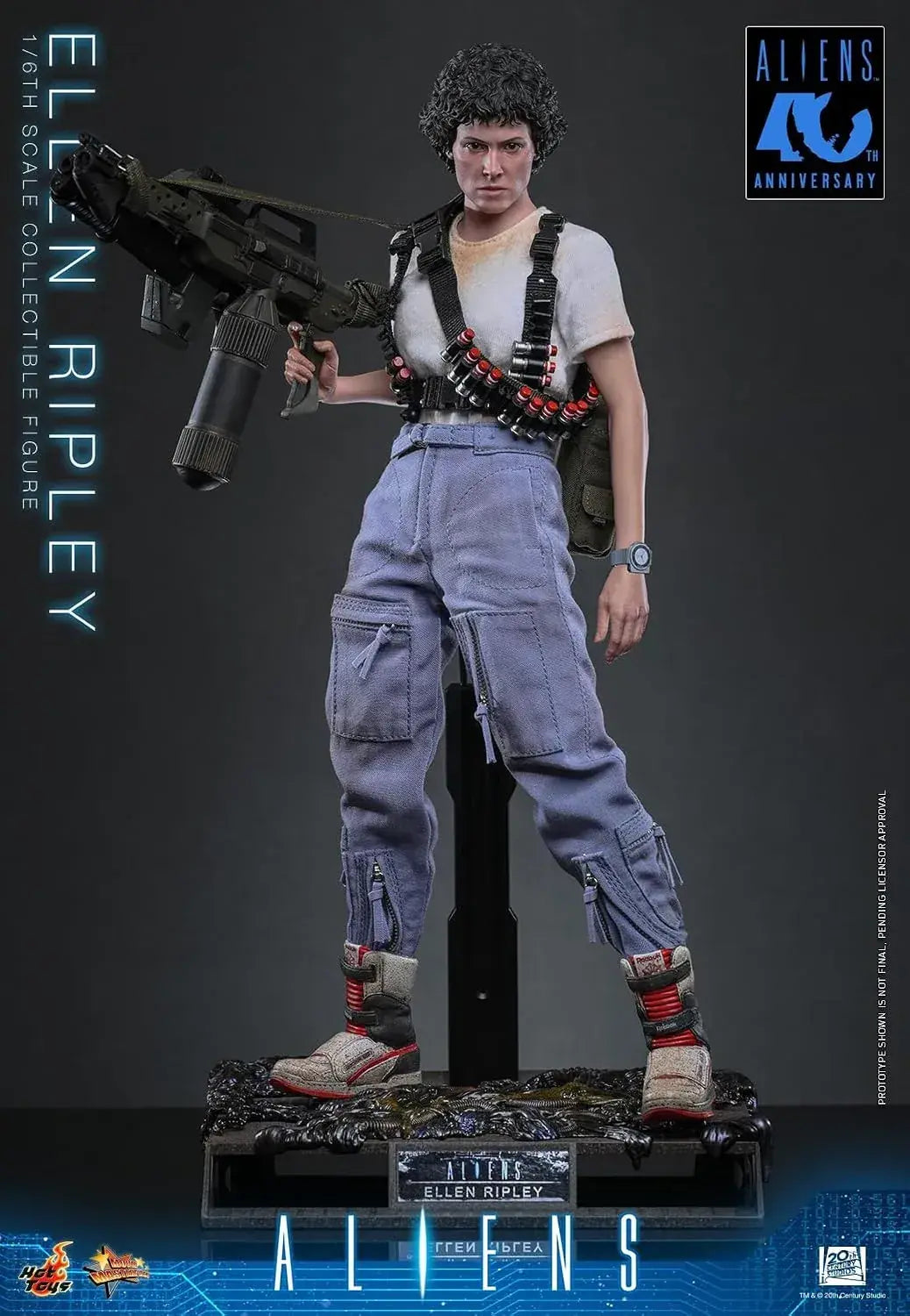 Hot Toys Alien 2 Ellen Ripley Sixth Scale Figure, 30 cm Tall