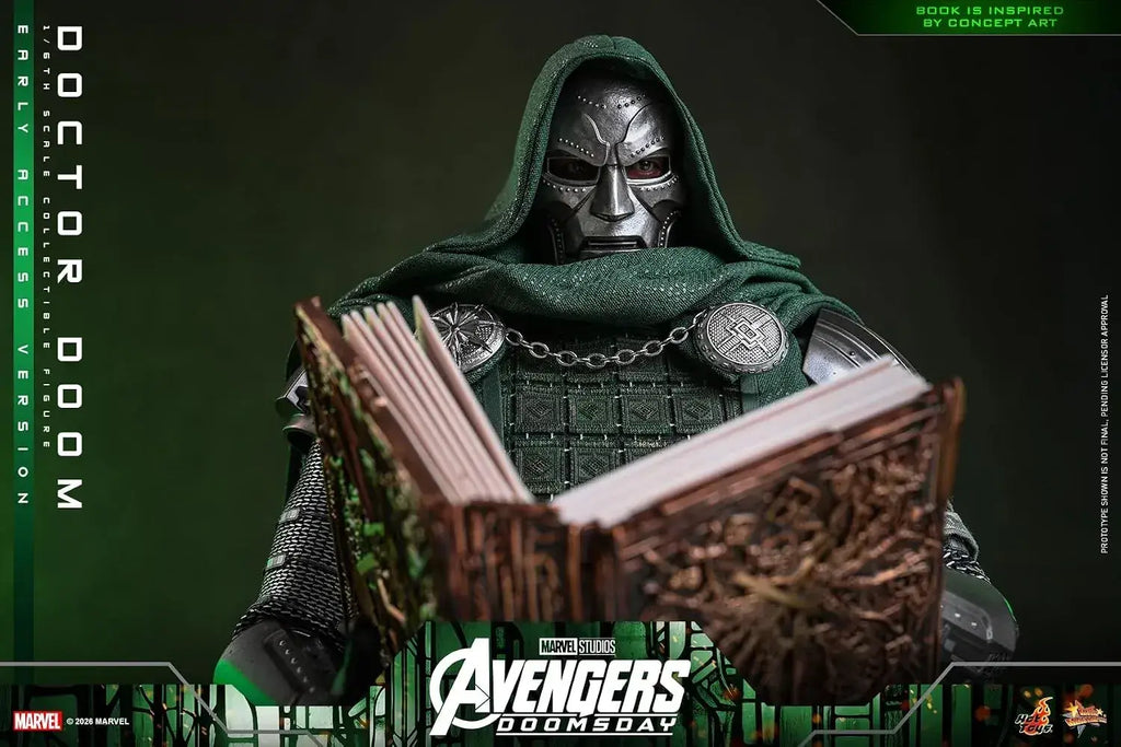 Hot Toys Avengers Doomsday Doctor Doom 1/6 Scale Figure