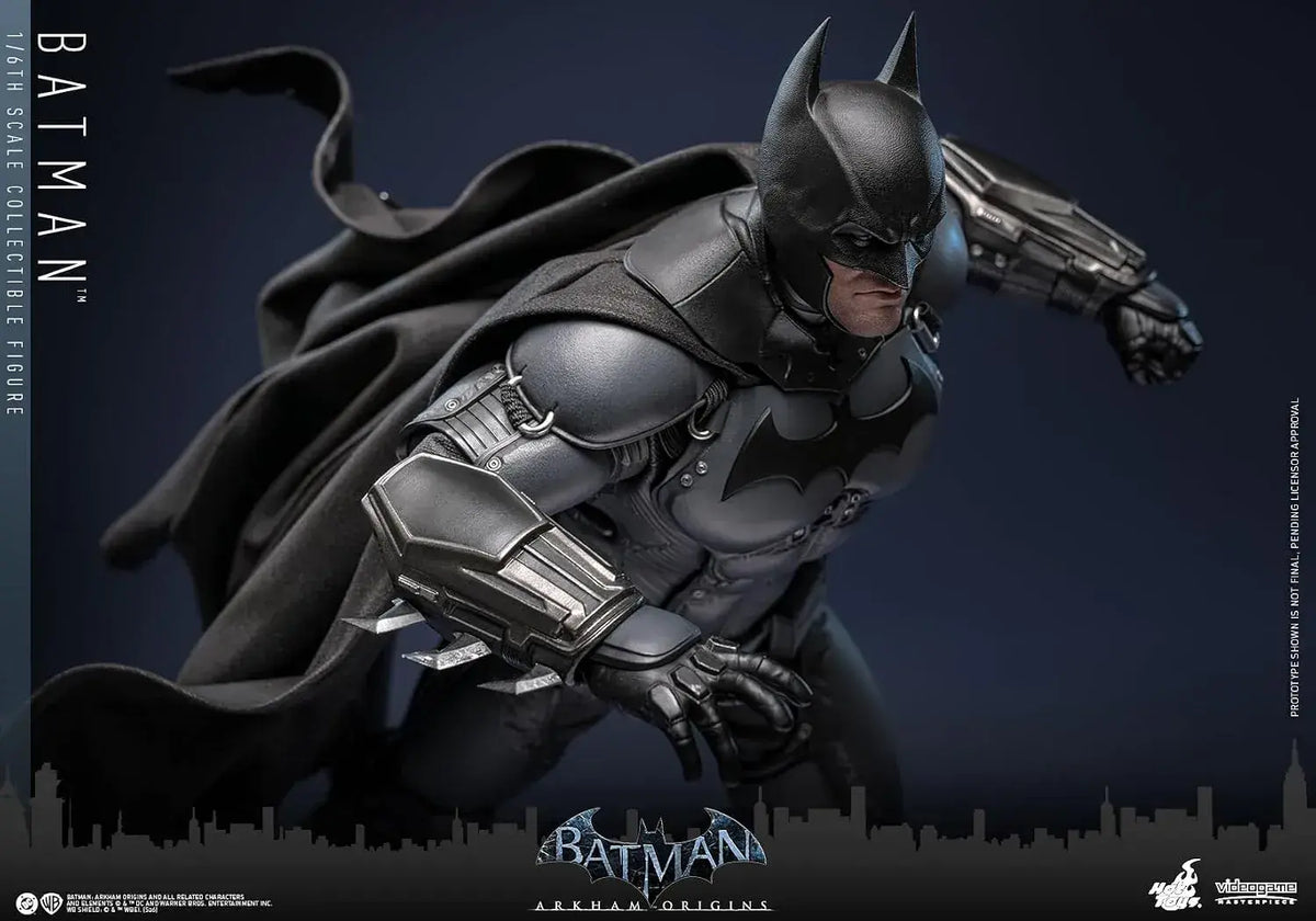Hot Toys Batman Arkham Begins 1/6 Scale Figure, 13-Inch Model