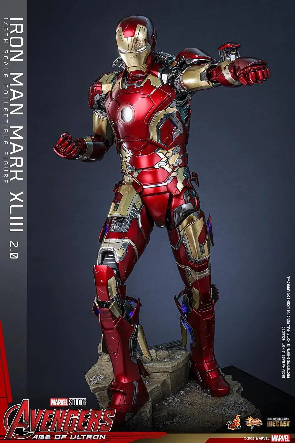 Hot Toys Iron Man Mark 43 Age of Ultron 1/6 Scale Figure Light-Up