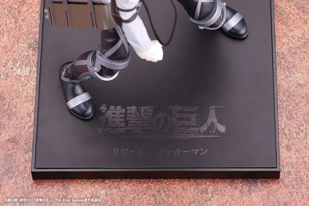 Kotobukiya Attack Titan Levi Final Season Ackerman Display Figure