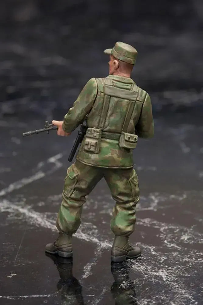 Kotobukiya Metal Gear Solid V Ground Zeroes 1/35 Assembly Kit