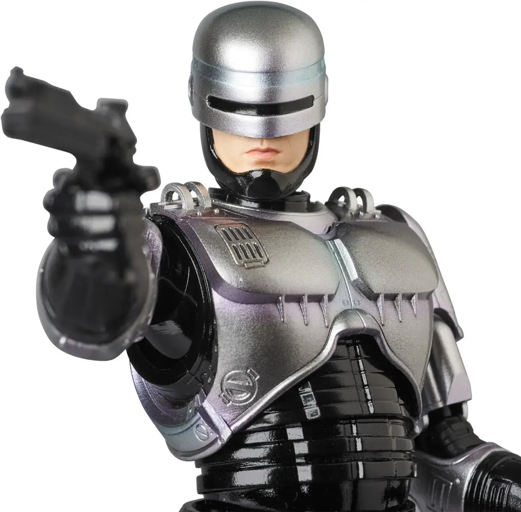 Medicom Toy MAFEX No 67 Robocop Painted Figure 160mm Adult Toy