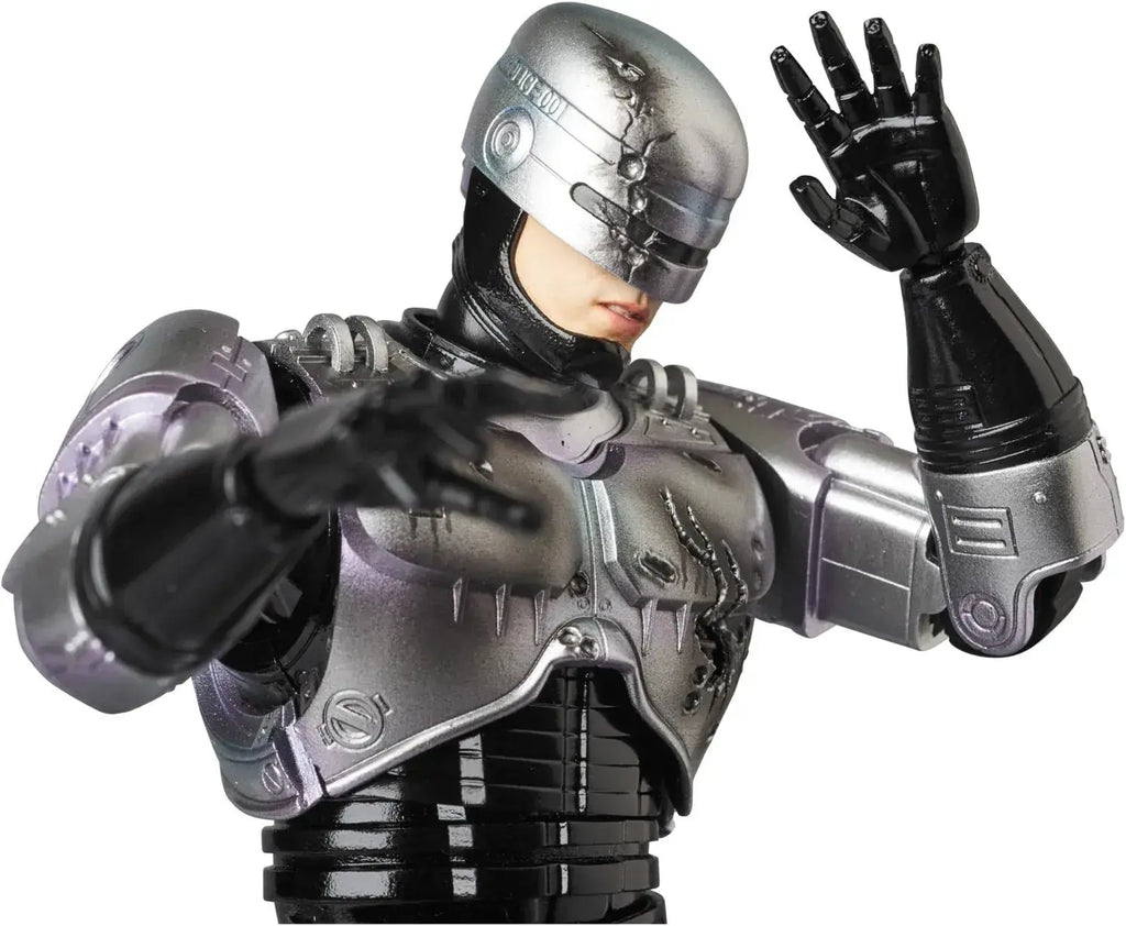 Medicom Toy MAFEX No 67 Robocop Painted Figure 160mm Adult Toy
