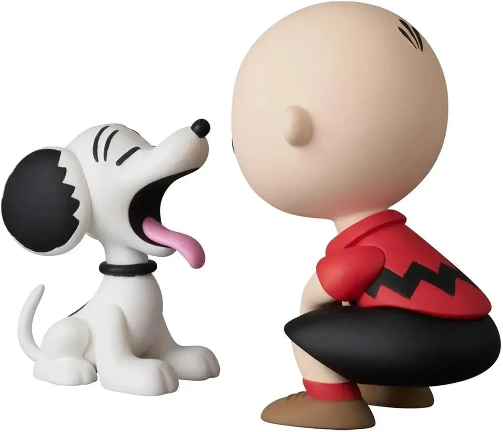 Medicom UDF Peanuts Series 20 Yawn Snoopy Charlie Brown Figure