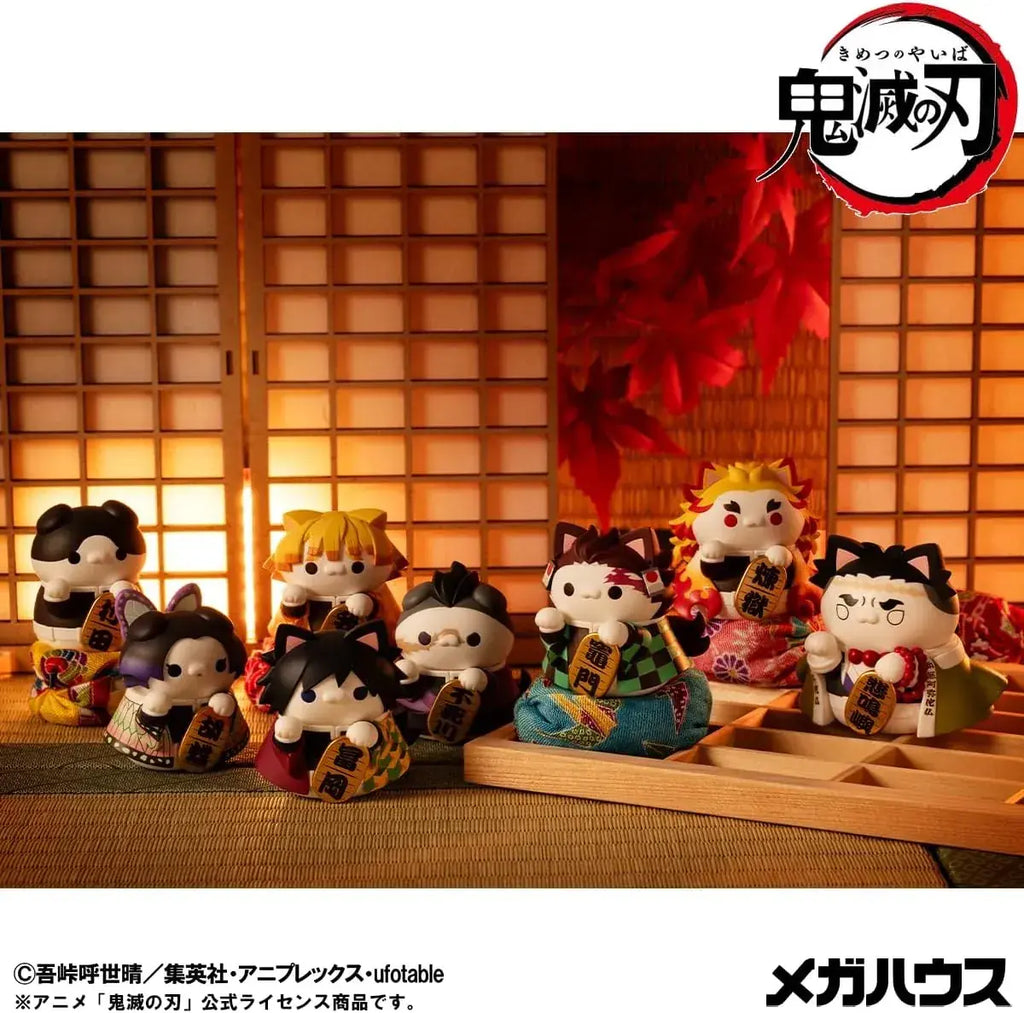 MegaHouse Mega Cat Project Devil Blade Maneki Neko Figures 8-Pack