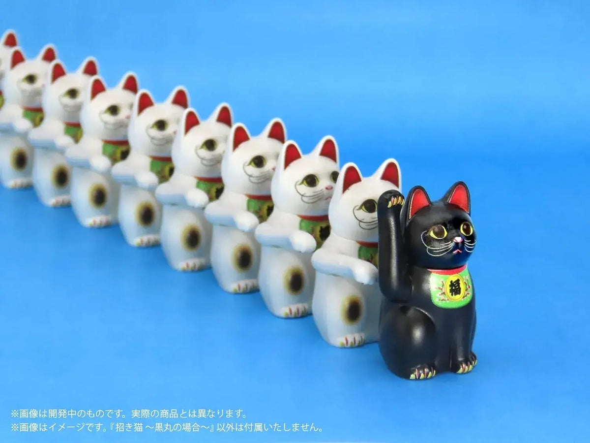 MIC DIY Pripla Black Maru Maneki Neko Plastic Model Kit 9 cm