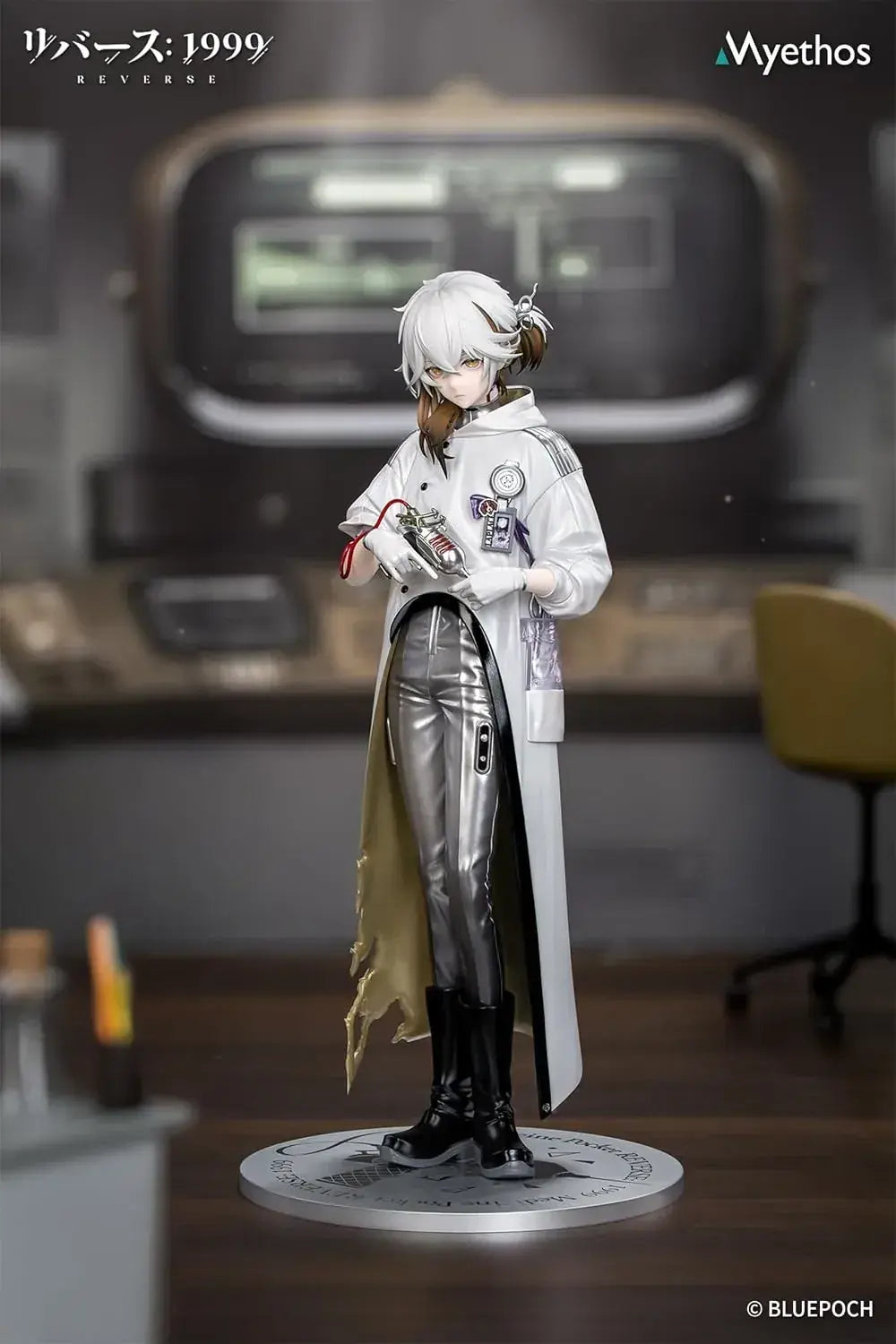 Myethos Reverse 1999 Medicine Pocket 1/8 Scale Figure PVC