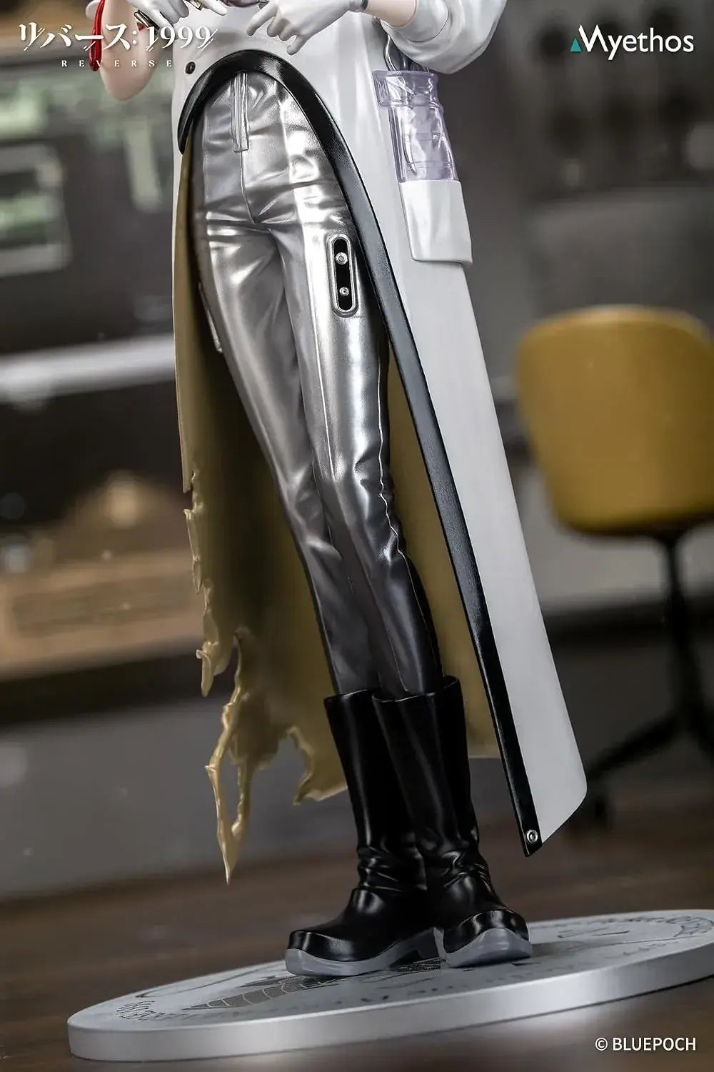Myethos Reverse 1999 Medicine Pocket 1/8 Scale Figure PVC