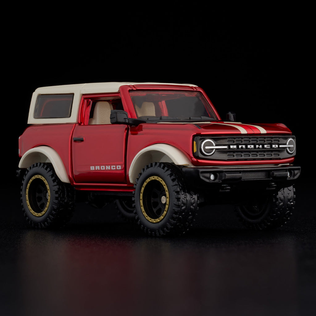 Hot Wheels RLC Exclusive ’21 Ford Bronco - Standard OR Chase Variant (Randomized)