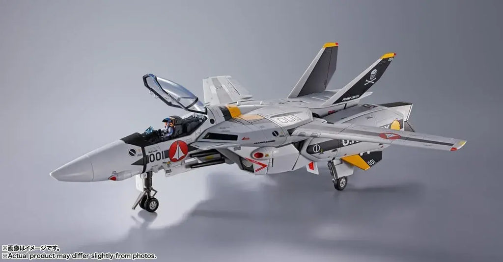Tamashii Nations DX Chogokin VF-1S Roy Fokker Valkyrie Figure
