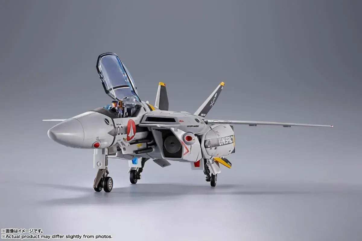 Tamashii Nations DX Chogokin VF-1S Roy Fokker Valkyrie Figure