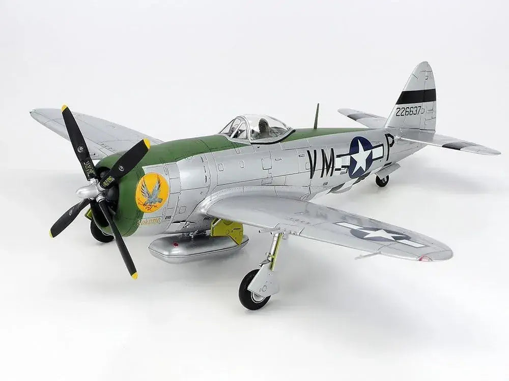 Tamiya P-47D Thunderbolt Bubble Top 1/72 Plastic Model Kit Warbird