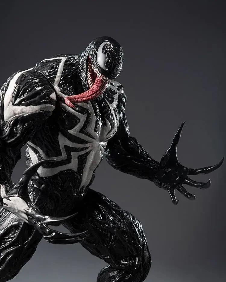 threezero Marvel Spider-Man 2 DLX Venom Action Figure 29.1 cm
