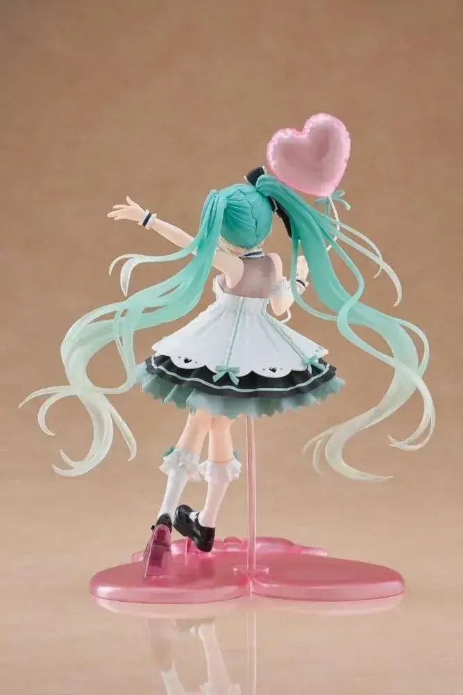Thunder Tech Hatsune Miku Birthday 2025 AMP Party Ver Figurine