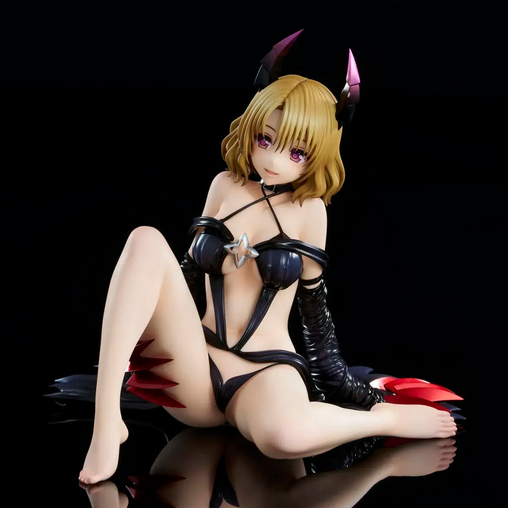 Union Creative To Love Ru Risa Momioka Darkness 1/6 Scale Figure