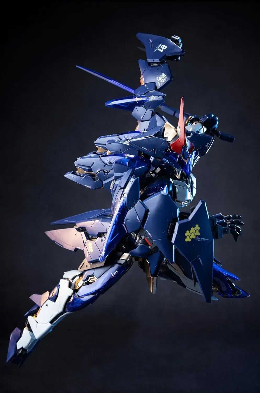 Xiaot Dragon Emblem Leiyou 1/100 Scale Blue Plastic Model Kit